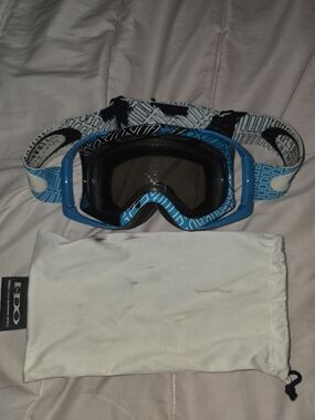 Oakley Blue Goggles with Patterned Strap